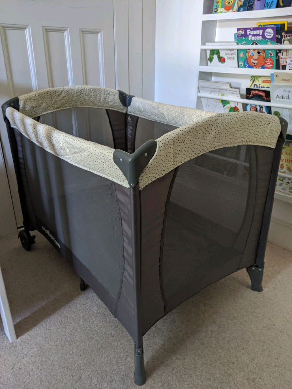 mothercare travel cot and bassinet instructions